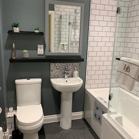 The Lighthouse At The Bay * Filey